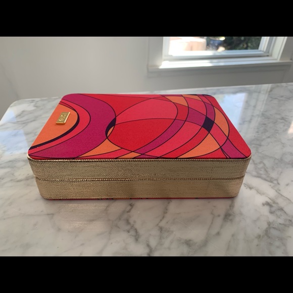 Tarte holiday makeup, eyeshadow, blush, bronzer - Picture 5 of 5